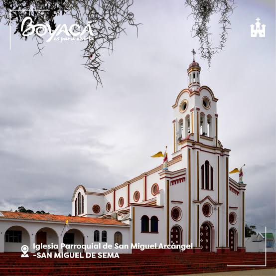 Templo Parroquial San Miguel Arcángel
